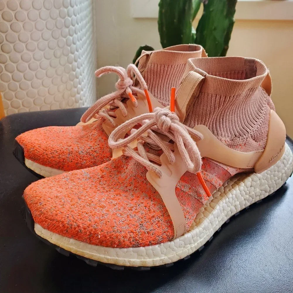 Adidas Ultraboost x All Terrain mid orange/peach Knit Running Shoes 9.5/42‎
